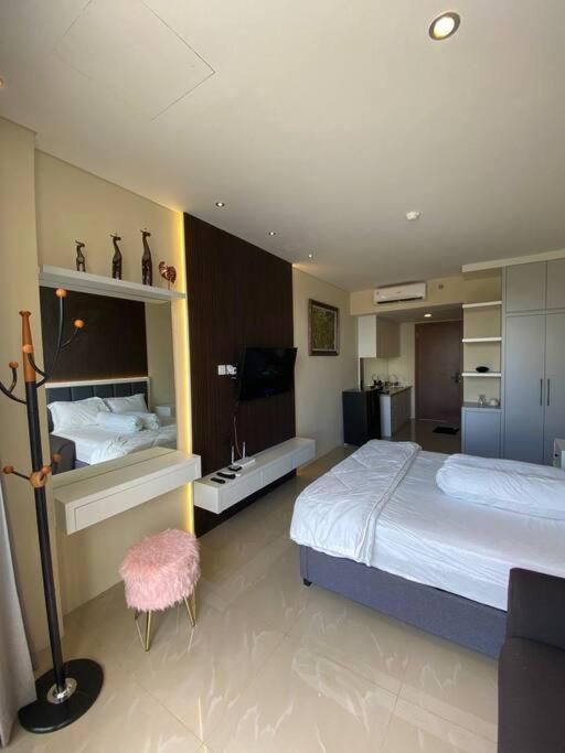 Nagoya Thamrin Apartment High Floor With View Luaran gambar