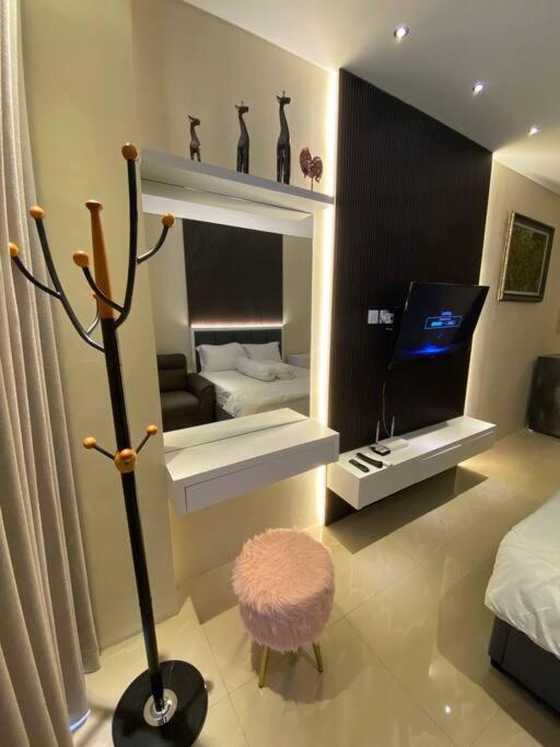 Nagoya Thamrin Apartment High Floor With View Luaran gambar