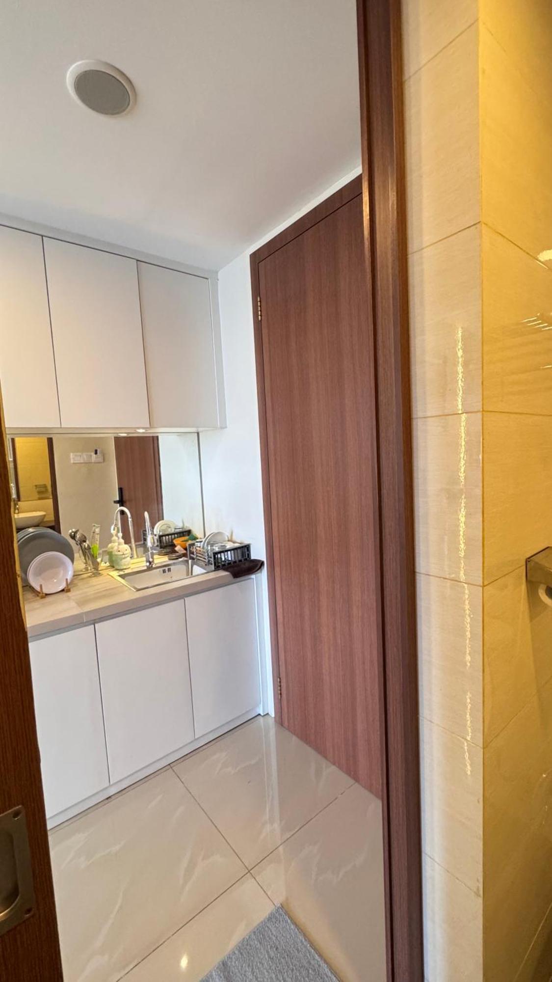 Nagoya Thamrin Apartment High Floor With View Luaran gambar